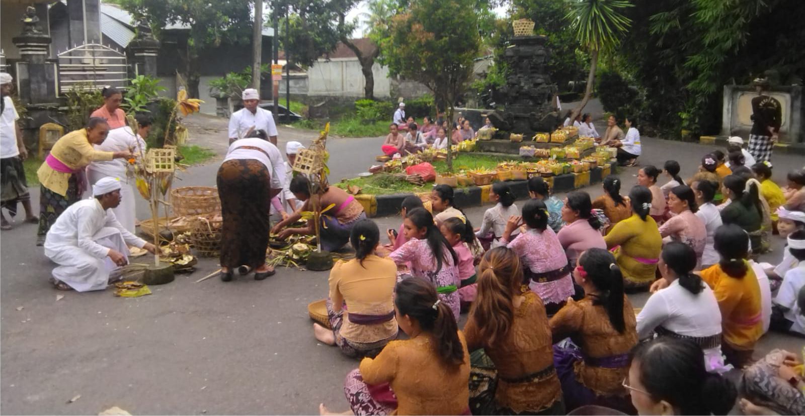 TAWUR KESANGA DAN PENGRUPUKAN PERAYAAN NYEPI SAKA WARSA 1946